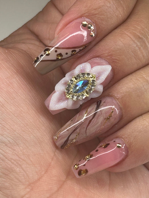 Luxe Petal Elegance- A Nail Set ThatSpeaks Without Saying a Word